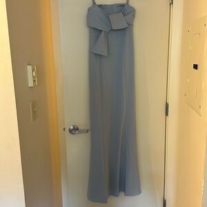 Show Me Your Mimi Harper Gown Size Small